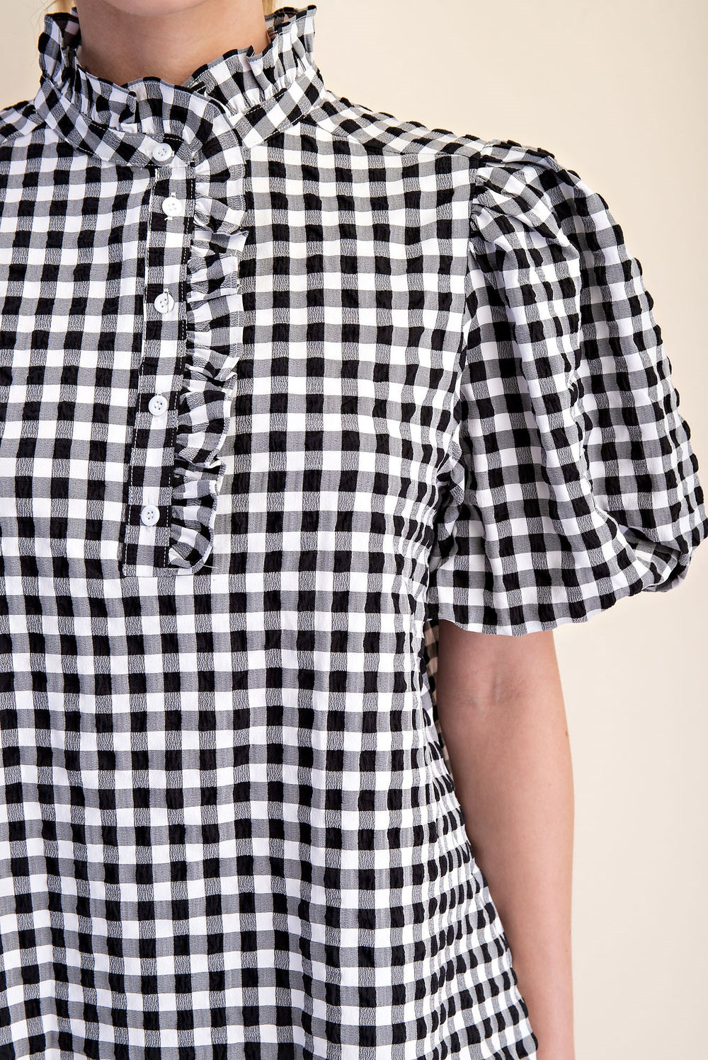 Ruffle Collar Puff Sleeve Top