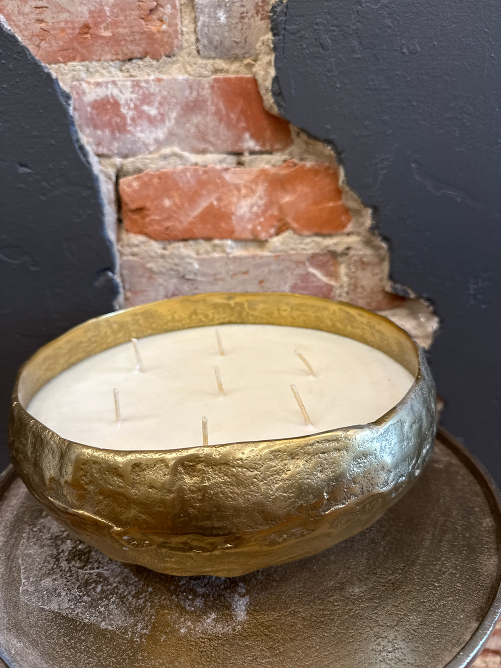 No. 73 Gold Bowl Candle