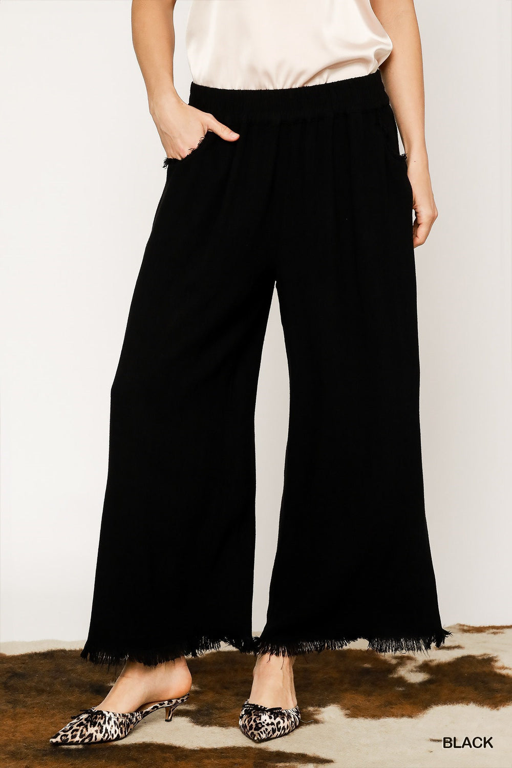 Frayed Hem Wide-Leg Pants