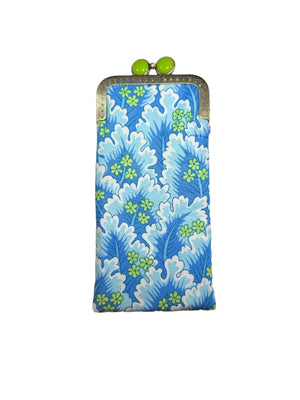 Kiki & Syds Eyeglass Case - Feathers