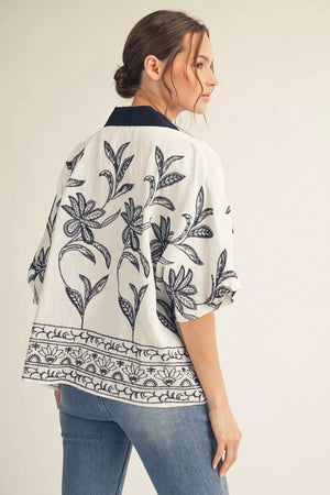 Embroidered & Contrast Collar Top