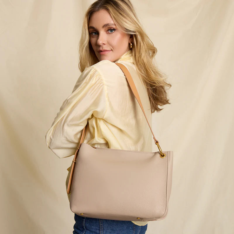 Rayna Shoulder Bag