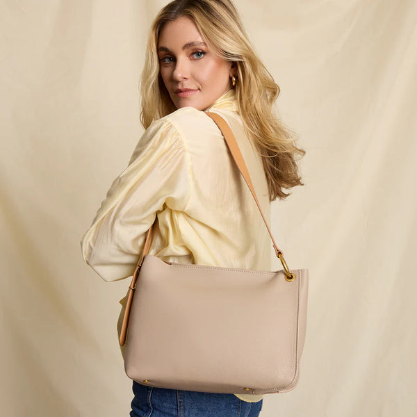 Rayna Shoulder Bag
