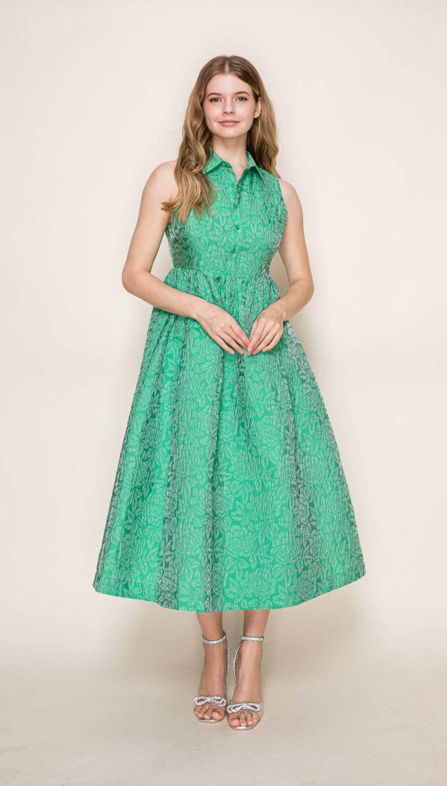 Vivid Jacquard Long Dress with Chic Collar Detail