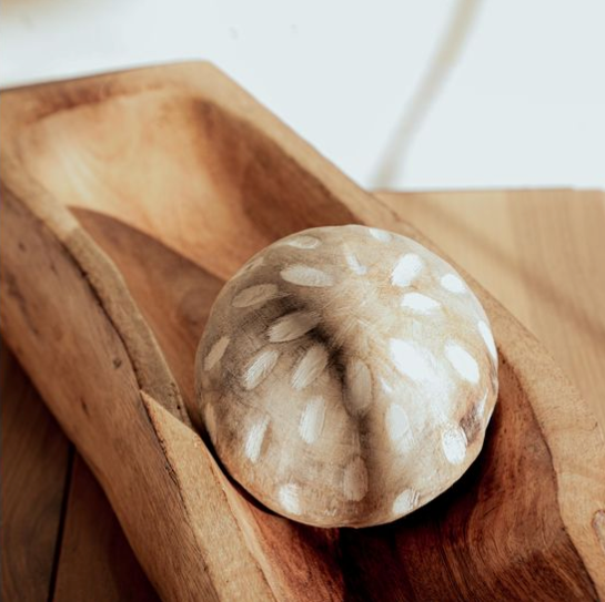 DOT CARVED WOOD BALL