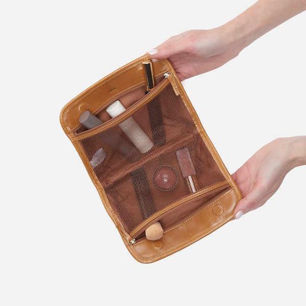Beauty Cosmetic Pouch In Polished Leather