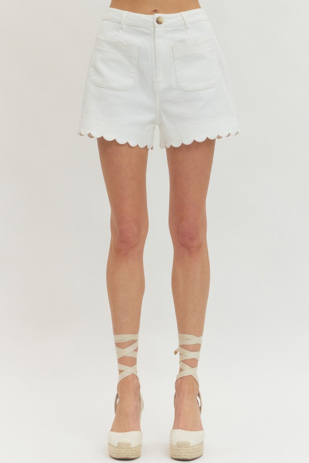Scallop Trim Shorts