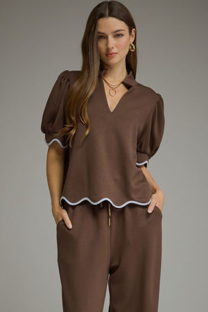 Brown Butterbal & Scallop Top